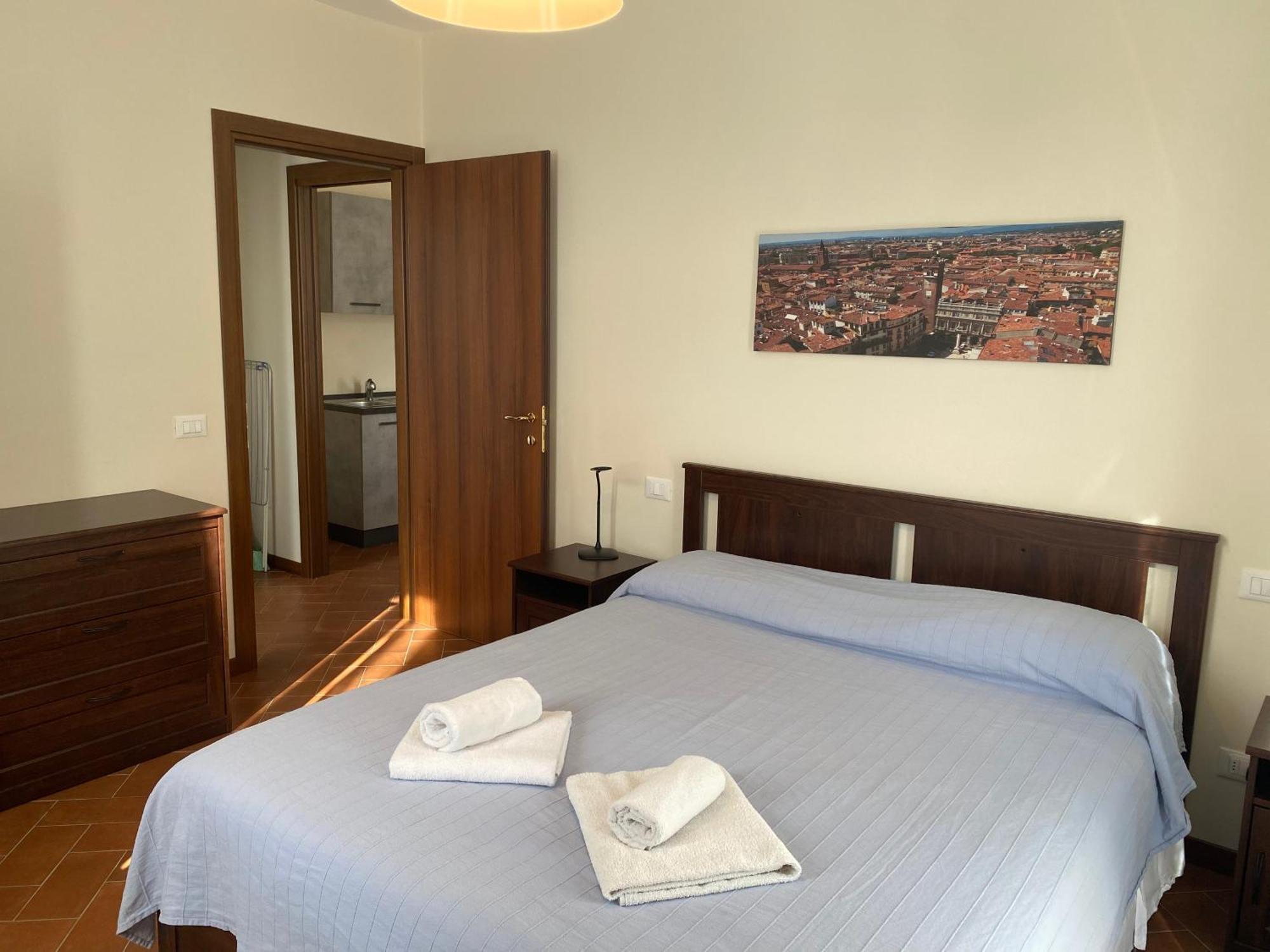 Apartamento Residenza Cipressi E Olivi Verona Exterior foto